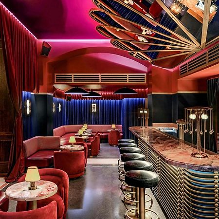 W Prague Hotel ภายนอก รูปภาพ