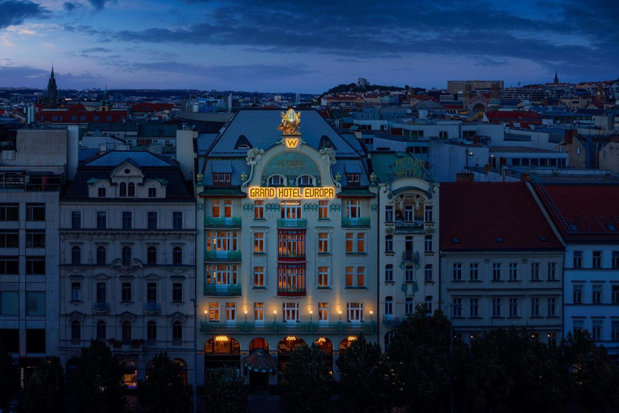 W Prague Hotel ภายนอก รูปภาพ