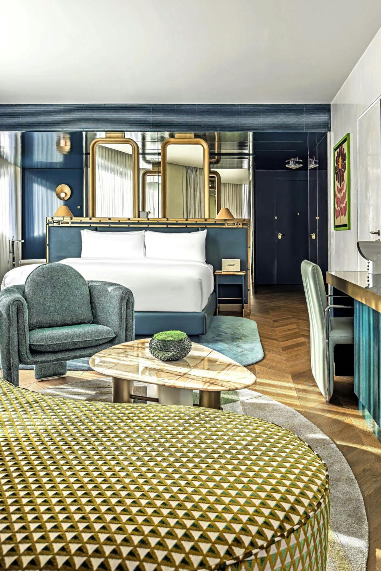 W Prague Hotel ภายนอก รูปภาพ